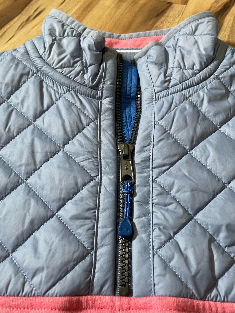 Vineyard Vines Pink & Grey Quilted Yoke Quarter Zip Sweatshirt XS Oversized - Picture 3 of 9